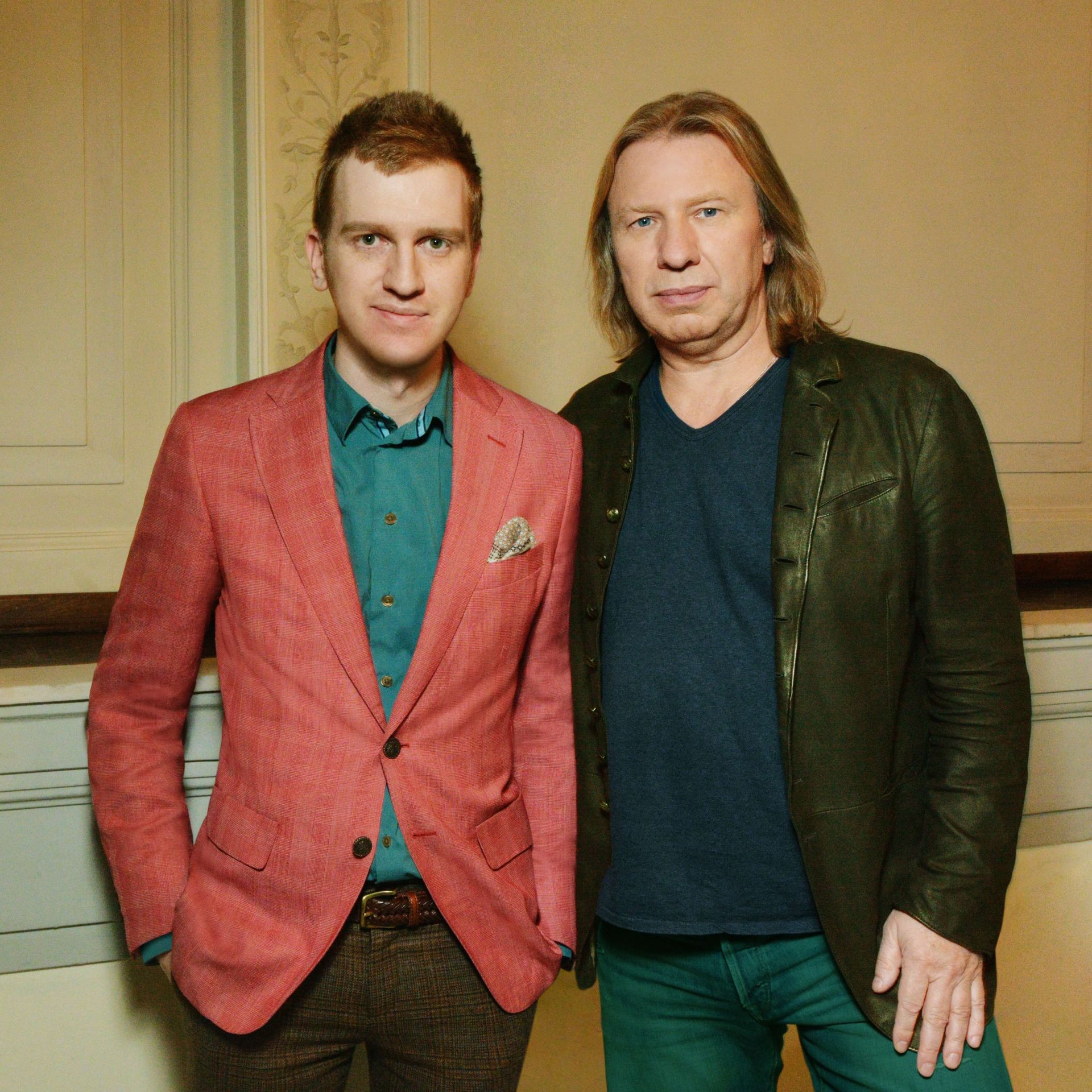 Стилист Александр Белов и
                                                            Виктор Дробыш