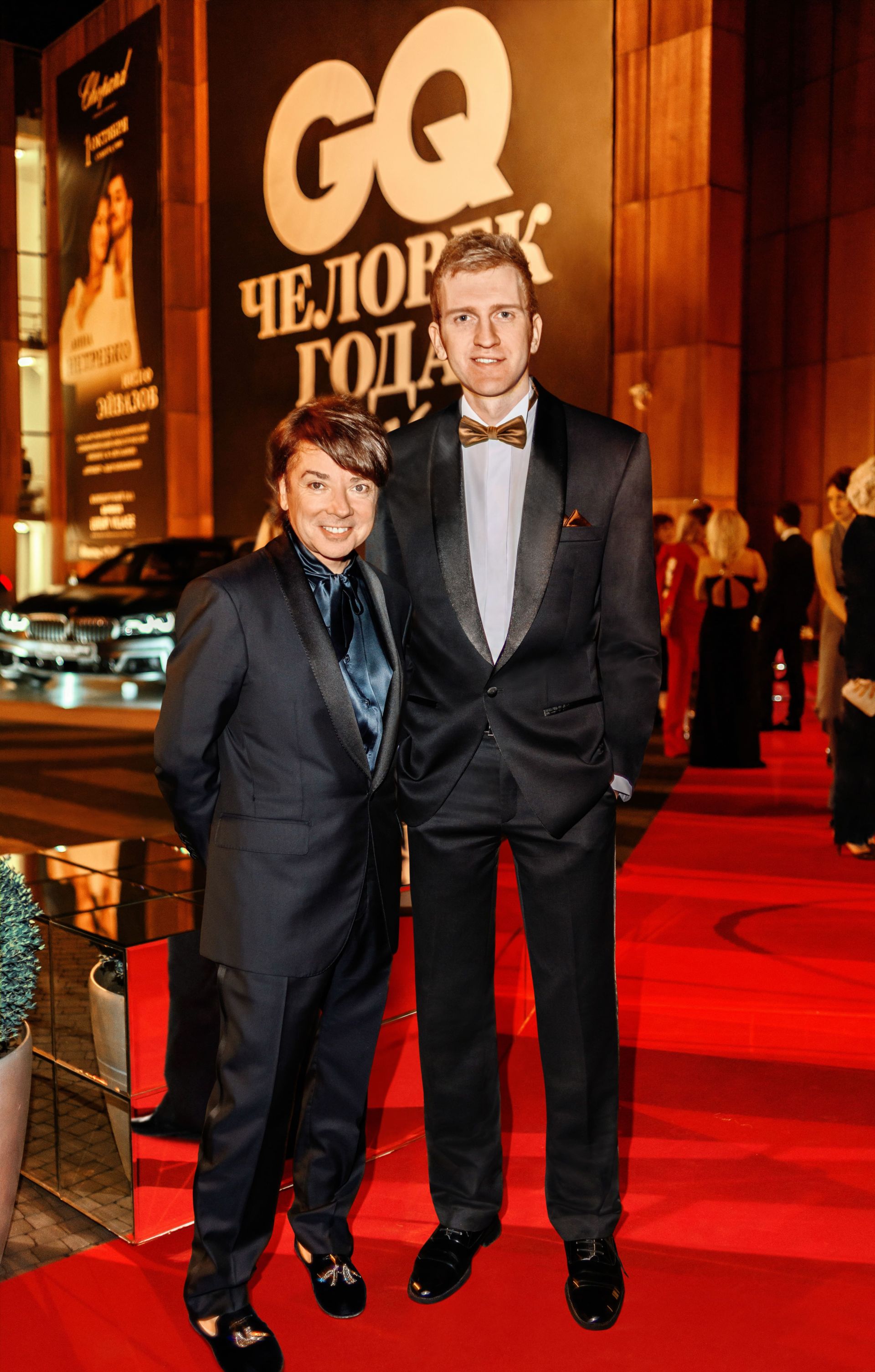 Стилист Александр Белов и
                                                            Валентин Юдашкин