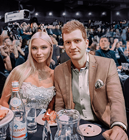 Алена Шишкова со стилистом Александром Беловым